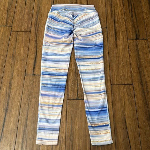 Noire Blanc Sports Bra and Leggings Set Large - Picture 9 of 11